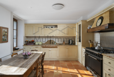 Co-exclusivité - Maison villageoise de charme