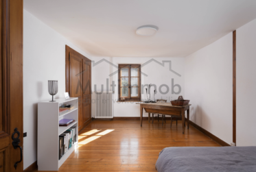Co-exclusivité - Maison villageoise de charme