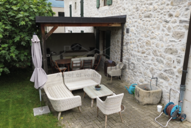 Co-exclusivité - Maison villageoise de charme